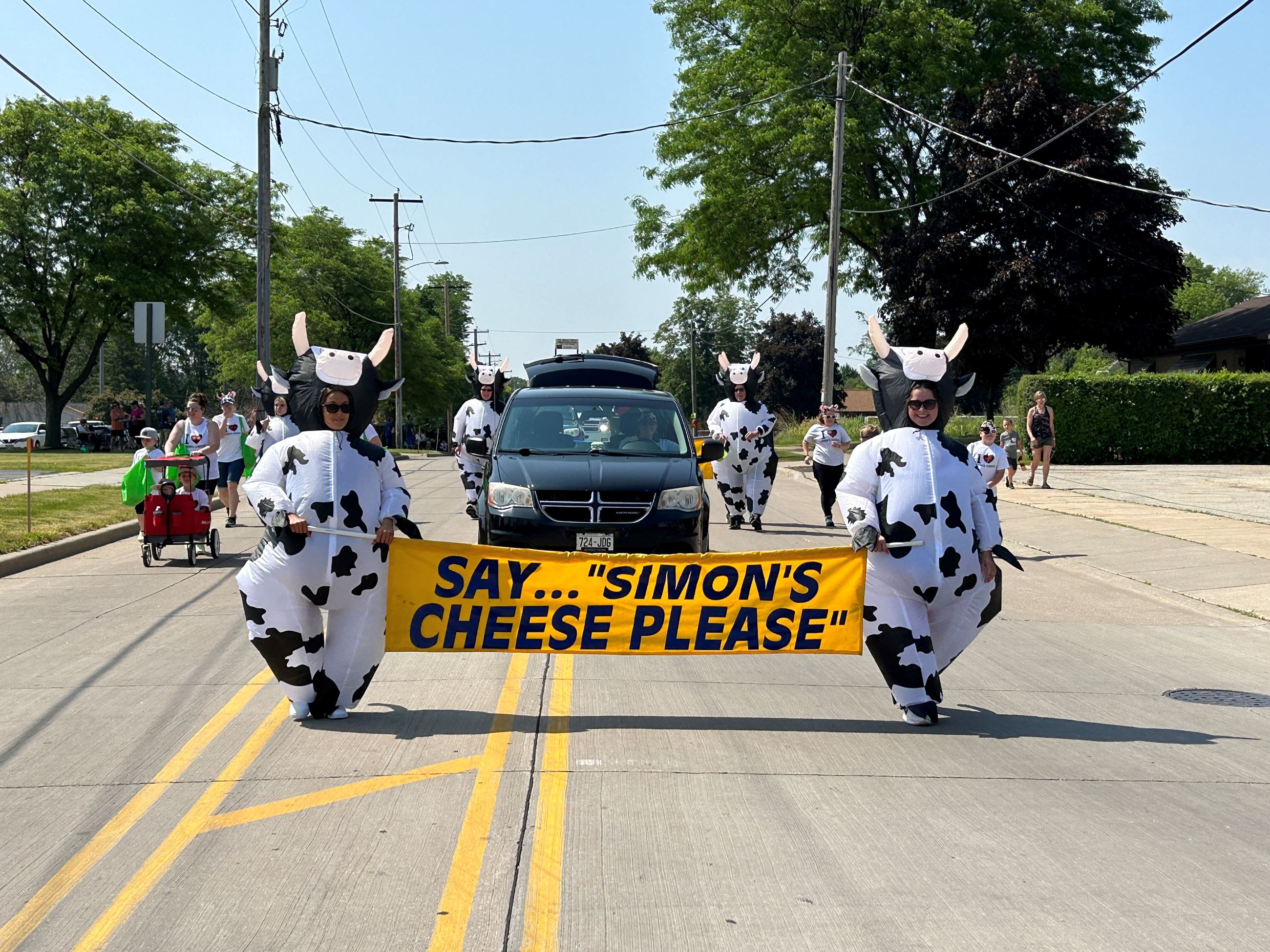 2023 CFest parade - pic1